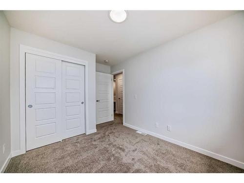 334 Ambleton Street Nw, Calgary, AB - Indoor Photo Showing Other Room