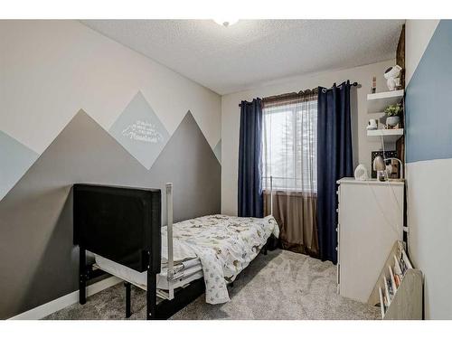 116 Falmere Way Ne, Calgary, AB - Indoor Photo Showing Bedroom