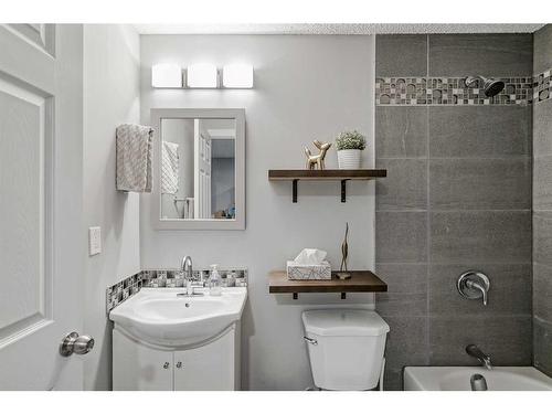 116 Falmere Way Ne, Calgary, AB - Indoor Photo Showing Bathroom