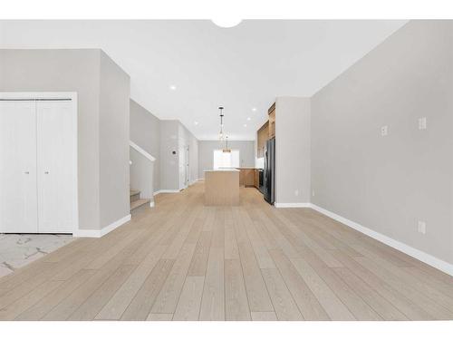 602 Rangeview Street Se, Calgary, AB - Indoor Photo Showing Other Room