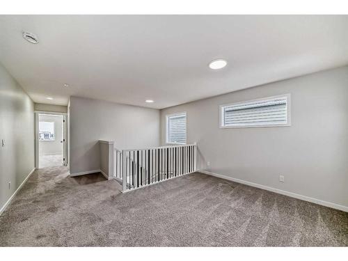 374 Corner Glen Way Ne, Calgary, AB - Indoor