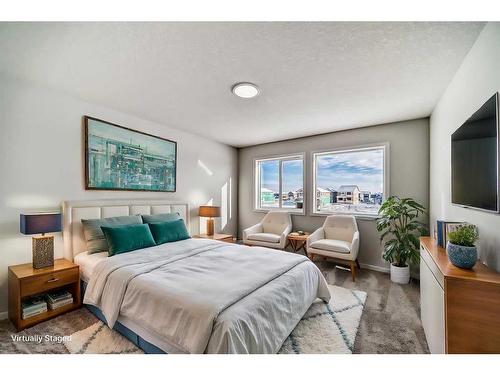 374 Corner Glen Way Ne, Calgary, AB - Indoor Photo Showing Bedroom