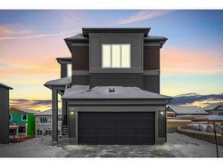 50 Lucas Place NW Calgary, AB T3P 2E2