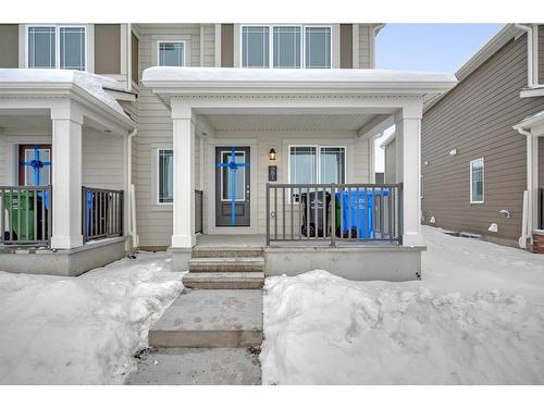 281 Yorkville Boulevard Sw, Calgary, AB - Outdoor With Facade