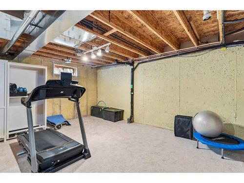 2-1909 25A Street Sw, Calgary, AB - Indoor Photo Showing Gym Room