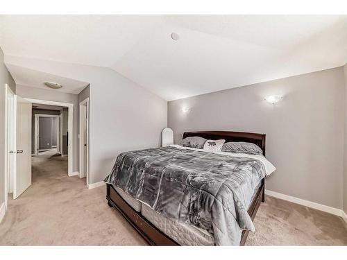 43 Baysprings Way Sw, Airdrie, AB - Indoor Photo Showing Bedroom