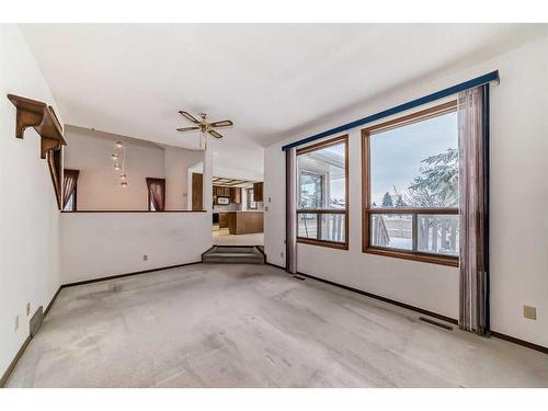 236 Scenic Hill Close Nw, Calgary, AB - Indoor