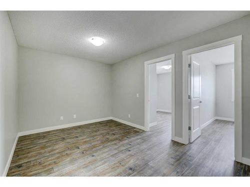 135 Baysprings Terrace, Airdrie, AB - Indoor Photo Showing Other Room