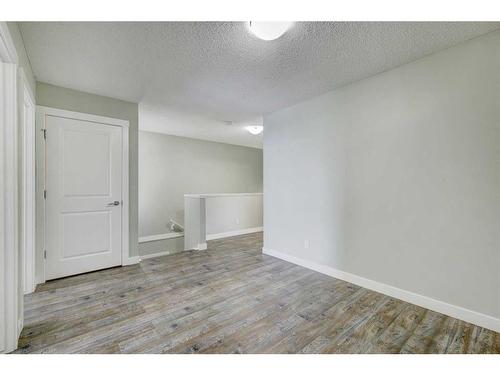 135 Baysprings Terrace, Airdrie, AB - Indoor Photo Showing Other Room