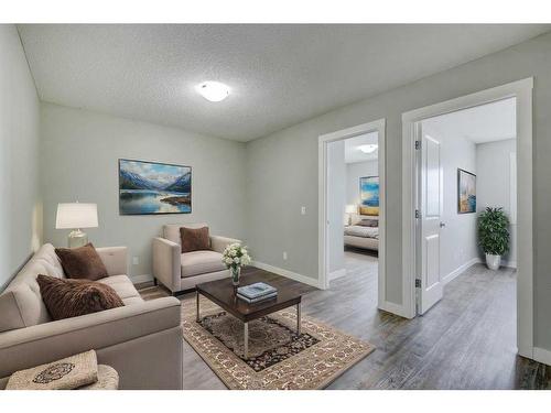 135 Baysprings Terrace, Airdrie, AB - Indoor Photo Showing Living Room