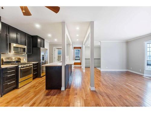 332 Butte Place, Stavely, AB - Indoor Photo Showing Kitchen With Upgraded Kitchen