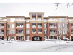 205-2 Hemlock Crescent SW Calgary, AB T3C 2Z1