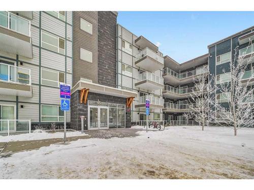 416-80 Carrington Plaza Nw, Calgary, AB - Outdoor