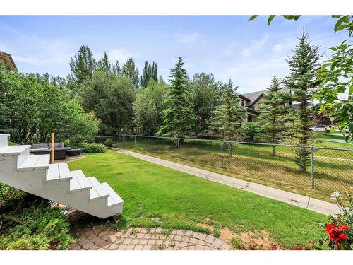 47 Hamptons Close Nw, Calgary, AB - Outdoor