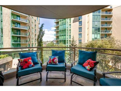 401-804 3 Avenue Sw, Calgary, AB - Outdoor With Balcony