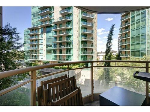 401-804 3 Avenue Sw, Calgary, AB - Outdoor With Balcony