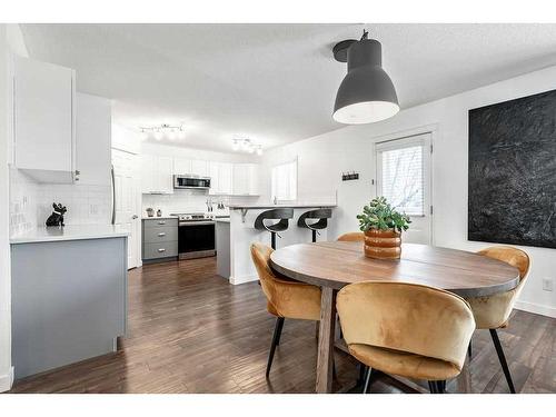 40 Moe Avenue Nw, Langdon, AB - Indoor Photo Showing Dining Room