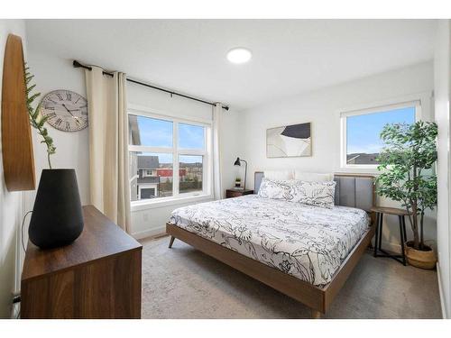 117 Walden Lane Se, Calgary, AB - Indoor Photo Showing Bedroom