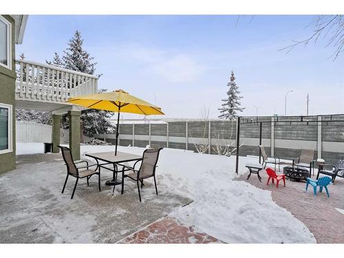 751 Mckenzie Lake Bay Se, Calgary, AB - Outdoor