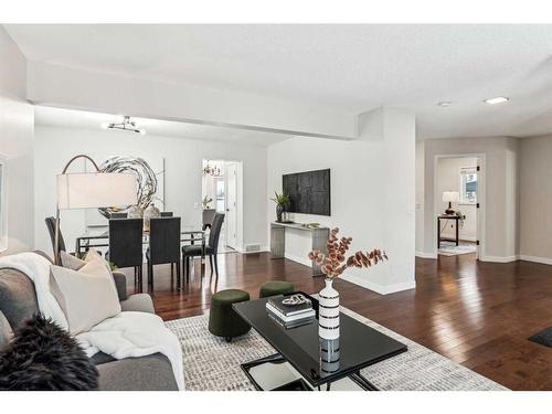 751 Mckenzie Lake Bay Se, Calgary, AB - Indoor Photo Showing Living Room