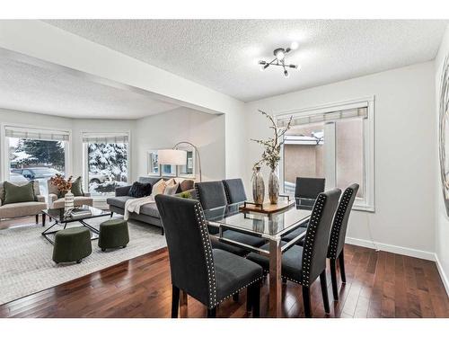 751 Mckenzie Lake Bay Se, Calgary, AB - Indoor