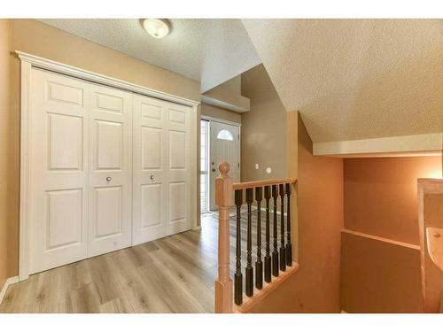 82 Tuscany Ravine Road Nw, Calgary, AB - Indoor Photo Showing Other Room