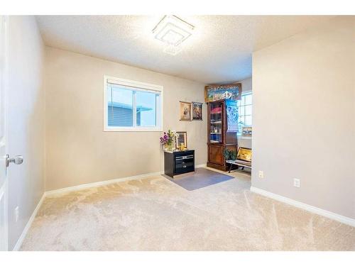 23 Taralake Lane Ne, Calgary, AB - Indoor Photo Showing Other Room