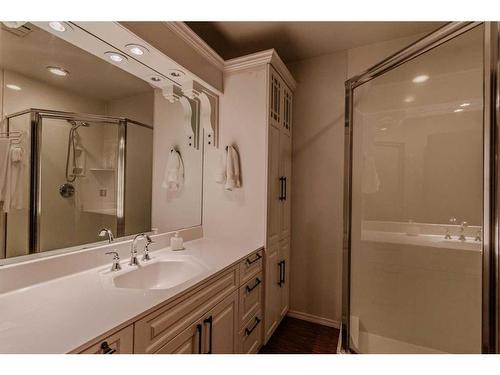 631 East Chestermere Drive, Chestermere, AB - Indoor Photo Showing Bathroom