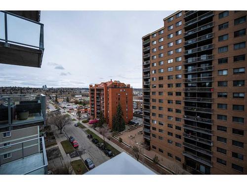 708-1319 14 Avenue Sw, Calgary, AB - Outdoor With Facade