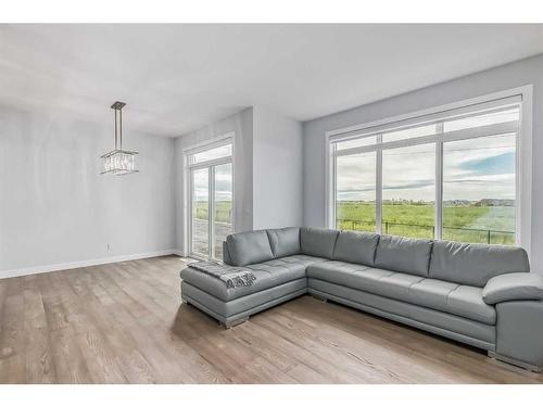 114 Waterford Road, Chestermere, AB - Indoor Photo Showing Living Room