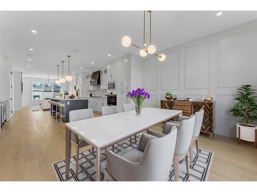 3537 40 Street Sw, Calgary, AB - Indoor Photo Showing Dining Room