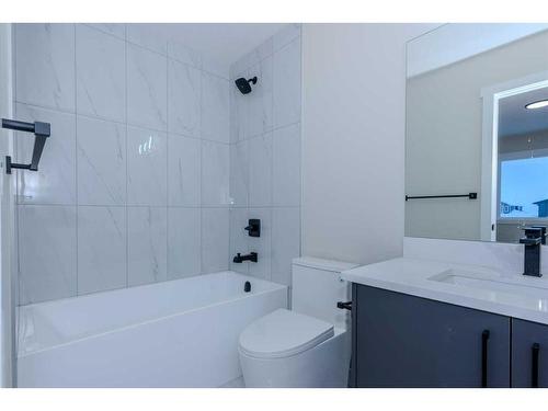 22 North Bridges Landing, Langdon, AB - Indoor Photo Showing Bathroom