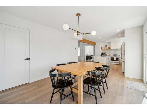 412 Brookpark Drive Sw, Calgary, AB - Indoor Photo Showing Dining Room