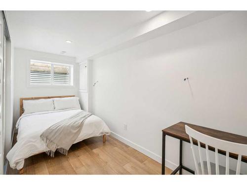 412 Brookpark Drive Sw, Calgary, AB - Indoor Photo Showing Bedroom