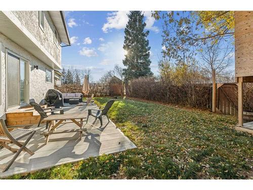 412 Brookpark Drive Sw, Calgary, AB - Outdoor