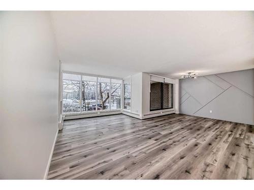 203-145 Point Drive Nw, Calgary, AB - Indoor