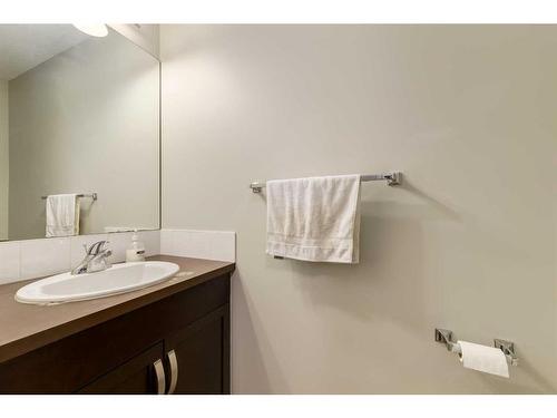 108 Chaparral Valley Gardens Se, Calgary, AB - Indoor Photo Showing Bathroom