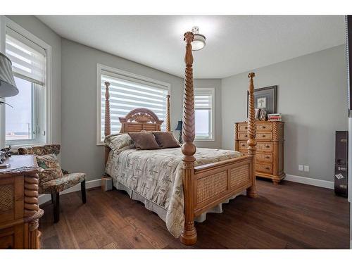 262107 Range Road 11, Balzac, AB - Indoor Photo Showing Bedroom