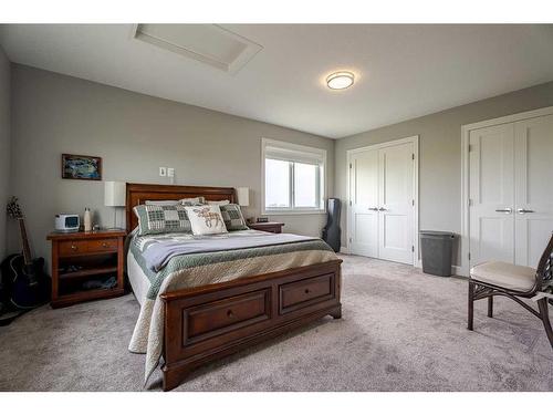 262107 Range Road 11, Balzac, AB - Indoor Photo Showing Bedroom