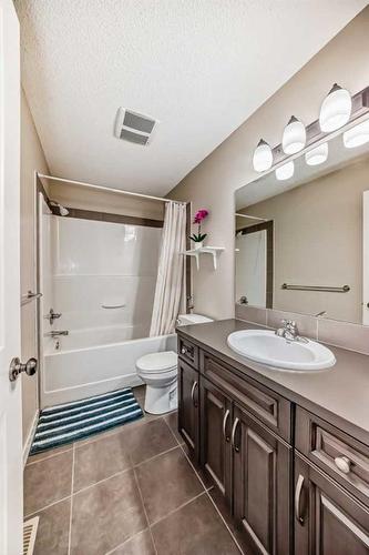 110 Nolan Hill Drive Nw, Calgary, AB - Indoor Photo Showing Bathroom