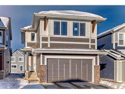 369 Magnolia Way SE Calgary, AB T3M 3S6