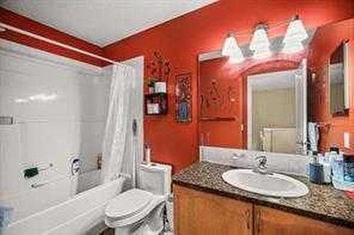 152 Silverado Plain Close Sw, Calgary, AB - Indoor Photo Showing Bathroom