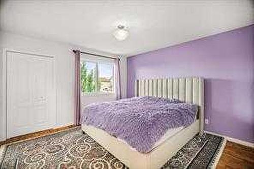 152 Silverado Plain Close Sw, Calgary, AB - Indoor Photo Showing Bedroom