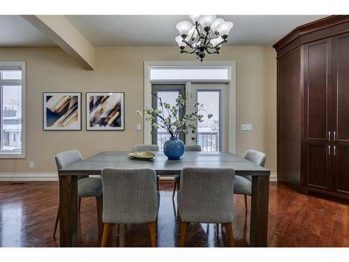 2332 6 Street Se, Calgary, AB - Indoor Photo Showing Dining Room