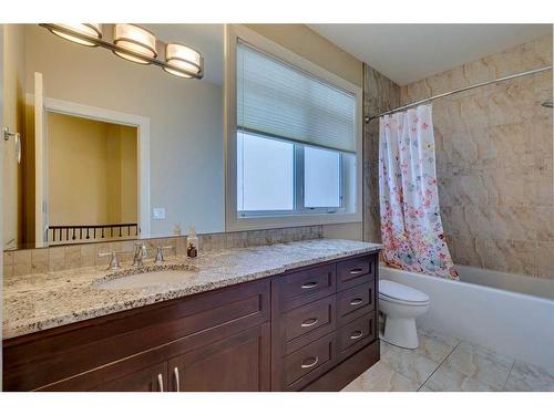 2332 6 Street Se, Calgary, AB - Indoor Photo Showing Bathroom