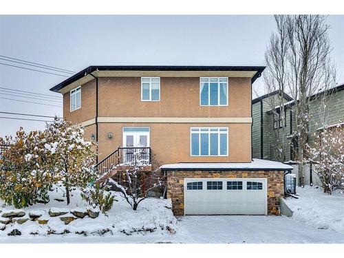 2332 6 Street Se, Calgary, AB - Outdoor