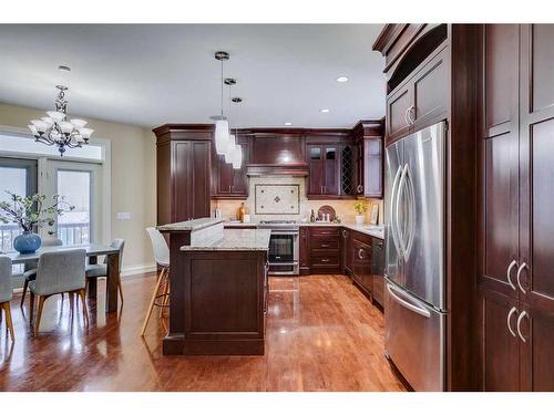 2332 6 Street Se, Calgary, AB - Indoor Photo Showing Kitchen