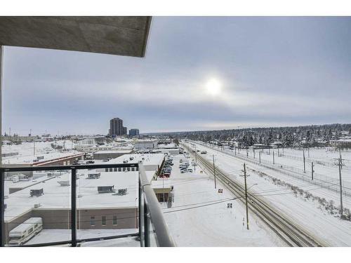 720-8880 Horton Road Sw, Calgary, AB - Outdoor With View