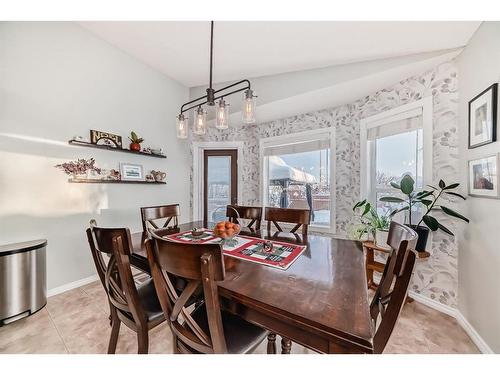 83 Sheep River Heights, Okotoks, AB - Indoor Photo Showing Dining Room