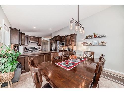 83 Sheep River Heights, Okotoks, AB - Indoor Photo Showing Dining Room